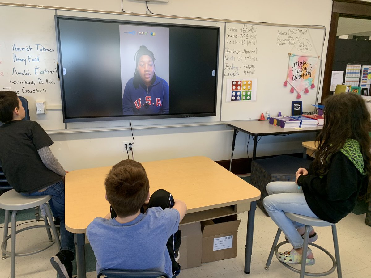 missgoldman19's tweet photo. Learning about the power of yet in our Mindful Minute with Classroom Champion Deja Young! @ClassroomChamps @_DejaRae @SEL4USA @harmony_sel @InsideSEL @PSDRI_Schools @PawtSchlsonRIse #classroomchampions #mindfulminute #dejayoung #yet #sel #bettergetsbetter #powerofyet https://t.co/NuxGNYwI3V