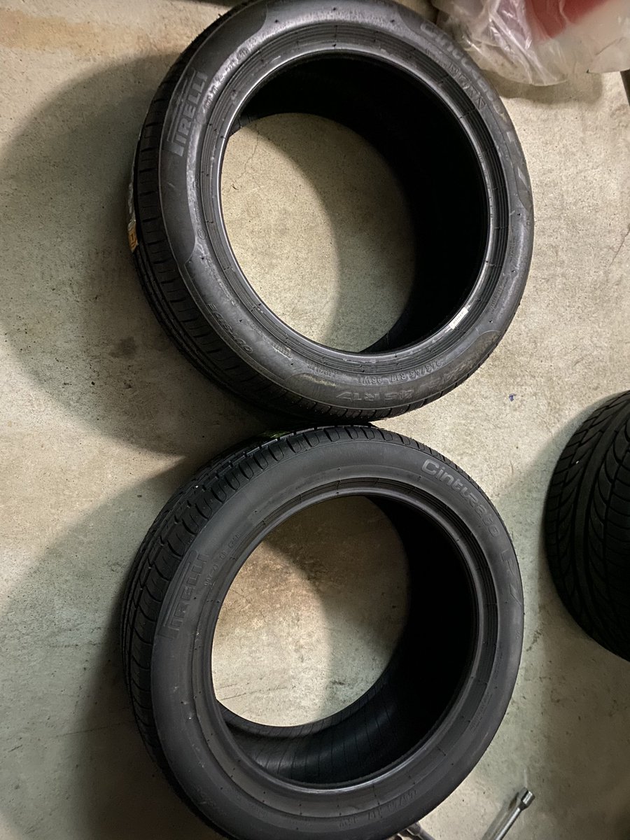 C35_RB25's tweet photo. 車の部品 売ります
詳細写真で確認してください
新品 未使用ですが保管場所で少し汚れてしまってます！
1本2000〜3000円になればいいかなと
県内は頑張って届けます 
発送は極力したくないですが可能です！ https://t.co/74dC81KMwU