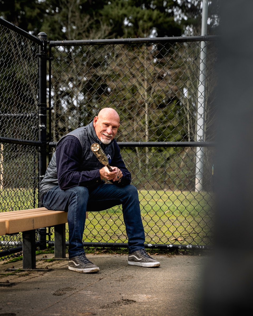 nwmsrocks's tweet image. Home game for the Seattle Mariners! We know who will be watching!! Need a new ride for this new season? Swing into NWMS for all your vehicle needs! ow.ly/kjpG50NApma* #Seattle #Mariners #JayBuhner #Baseball #HomeGame #nwmsrocks #letsgo #GoMariners #Jeeps #jjamj