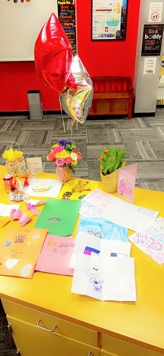 Feeling the ❤️ from my Grizzly Family🐻!! Thank you for the flowers, goody bags, cake, cards, drawings, signs and poems from you all🥹. Love my Grizzlies!!  
#HappyReading
#GoBeGreat
@GoliadGrizzlies 
<a href="/GoliadPhysEd/">Jeanette Ortiz</a> 
<a href="/MsGalindoC/">Celeste Galindo</a> 
<a href="/AShaw1342/">Abigail Shaw</a>