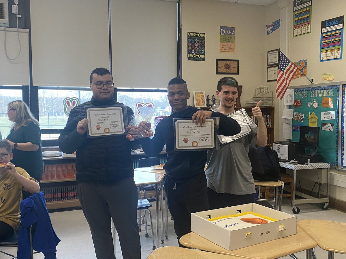 End of the season celebration for our Challenger basketball team! Congratulations to our students, awesome coaches and staff for a great season! Thank you to SEPTA for all of the treats! <a href="/BethpageUFSD/">BethpageUFSD</a> <a href="/DschneiderBUFSD/">Dave Schneider</a> <a href="/kristendorazio/">kristendorazio</a> <a href="/lucchesi_lisa/">Lisa Lucchesi</a> <a href="/BethpageSepta/">BethpageSEPTA</a>