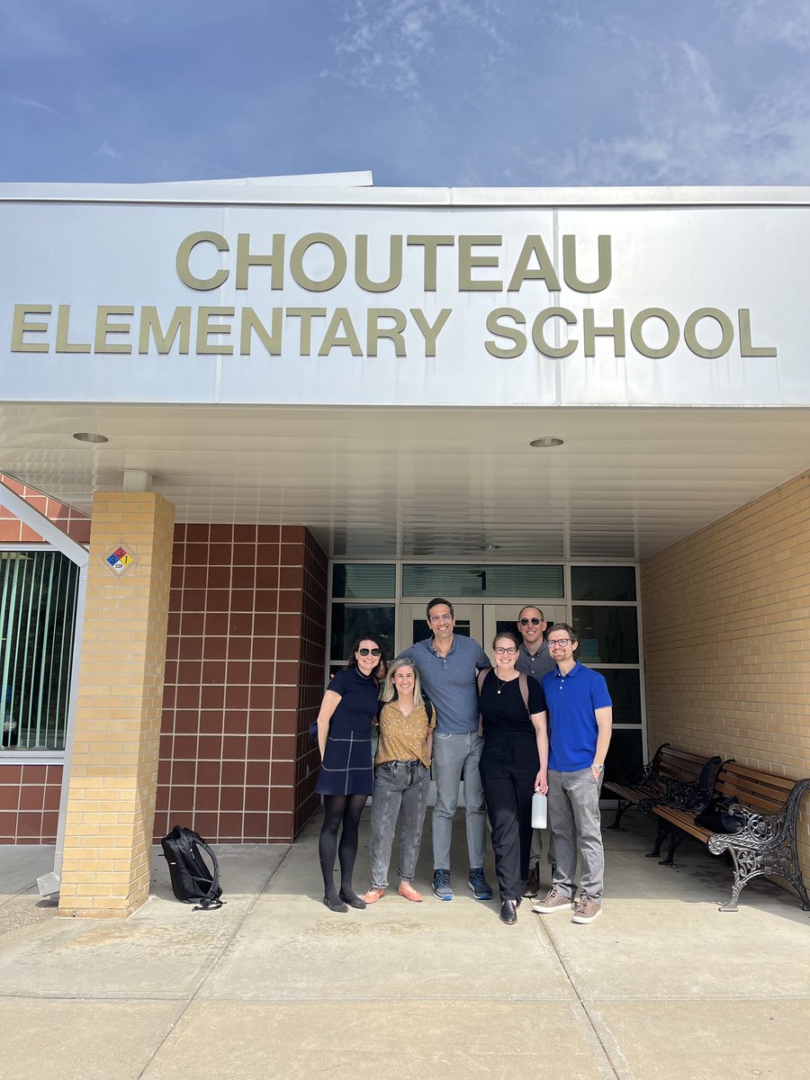 Mrs_Benda's tweet photo. @ChouteauSchool was excited to host the @Seesaw Leadership Team today!  Thanks for visiting our classrooms &amp; treating us to lunch!  @MissRavenscraft @WalkerAnjanette #learningwithlittledragons #weloveSeesaw https://t.co/pU0qTvEU57
