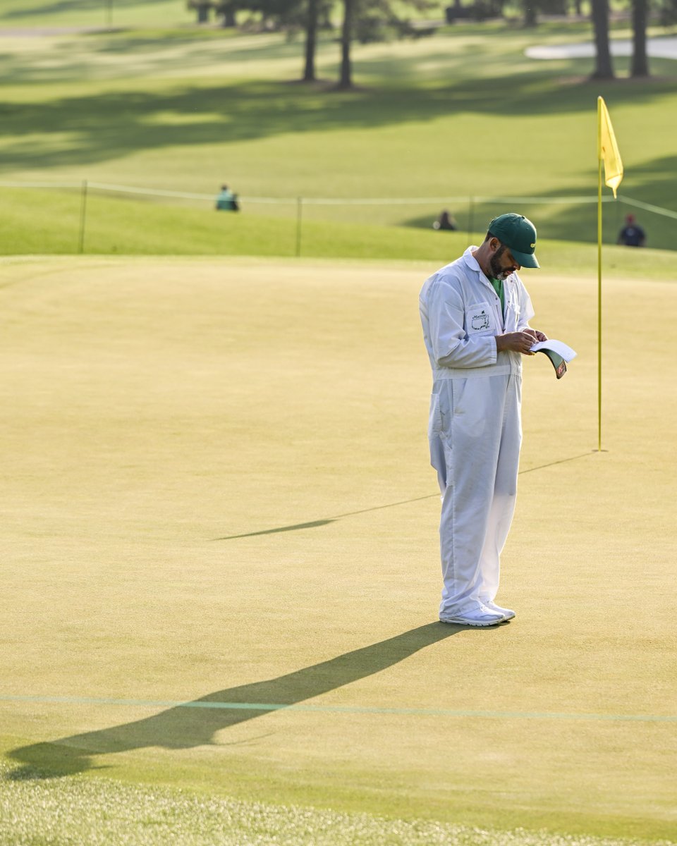 PGATOUR's tweet photo. The last man on the course, Michael Greller #theMasters https://t.co/RzmkIyHh1o