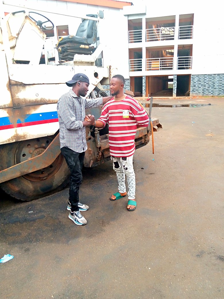 WuglyEj's tweet image. Old soldier never dies 💪✔️ #HappyNewMonth #Manest