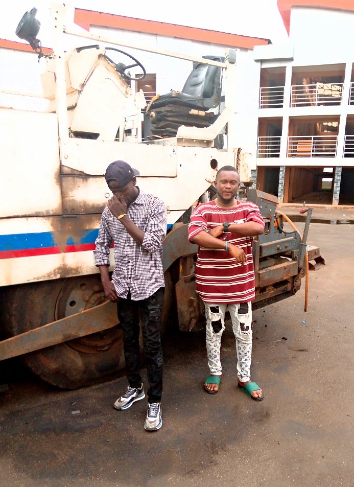 WuglyEj's tweet image. Old soldier never dies 💪✔️ #HappyNewMonth #Manest