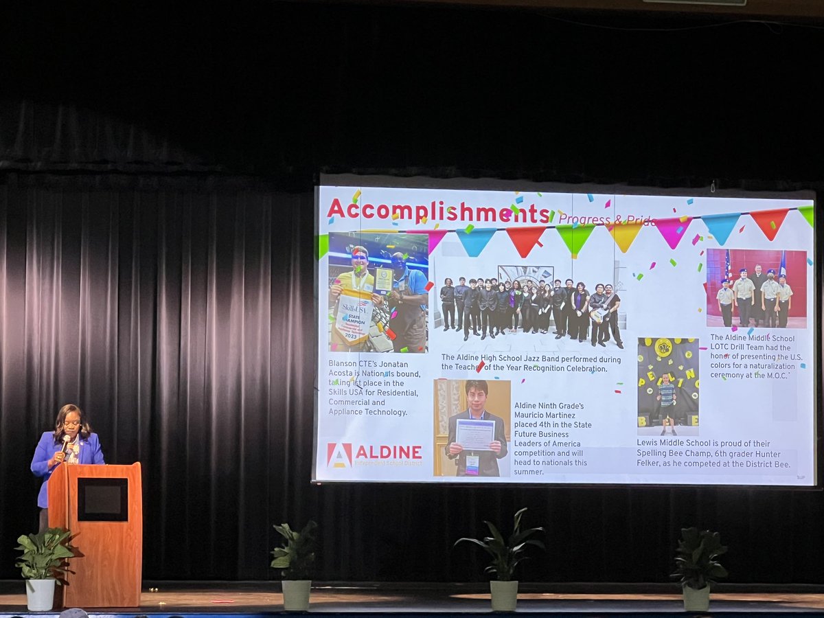 @AldineISD Community Nights start tonight @AldineHS_AISD 💙🤍 So much to celebrate 🎉 🎊 #AldineConnected #AldineConectado @OOT_AldineISD @adbustil @drgoffney