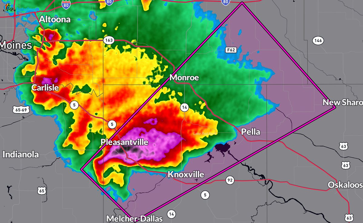 ryanhallyall's tweet photo. Confirmed Tornado Warning continues for Pella IA, Knoxville IA and Monroe IA until 7:30 PM CDT. Seek shelter now! We're tracking this using @RadarOmega LIVE: https://t.co/jFrgH7HccS https://t.co/alp8ruEJOC