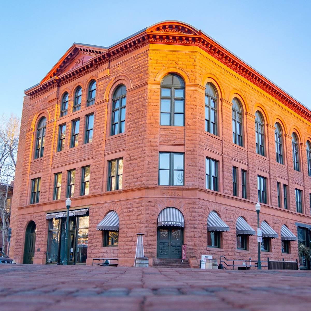LHAT Welcomes...
Wheeler Opera House, Aspen, CO!
Read more @ https://t.co/tUthhPxri5. #WheelerOperaHouse #historictheatres #historictheaters #historicoperahouses https://t.co/iDO0mm7WDx