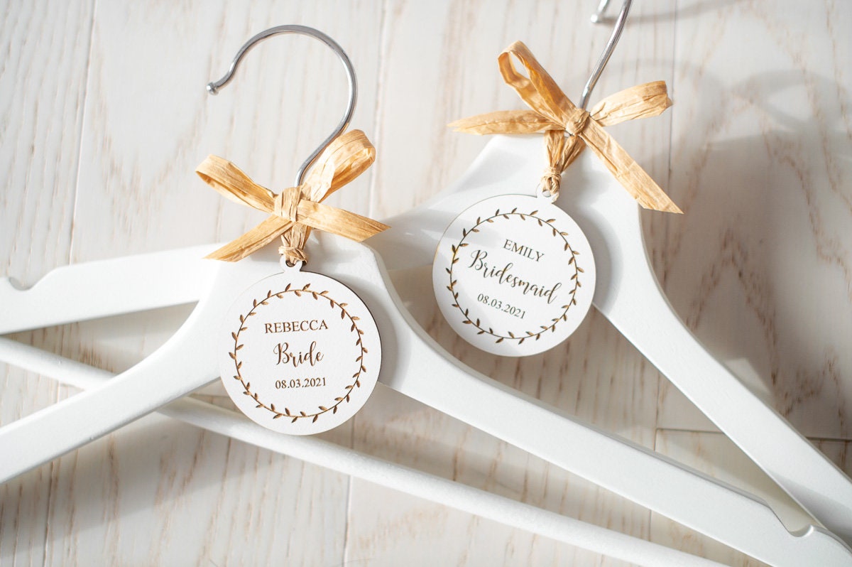 Personalised Bridal Party Hanger Tags tuppu.net/3cd2d4e9 #Etsy #Bridetobe #HoneywellWeddings #Wedding #rusticwedding #weddingsignage #WhiteHangerWedding