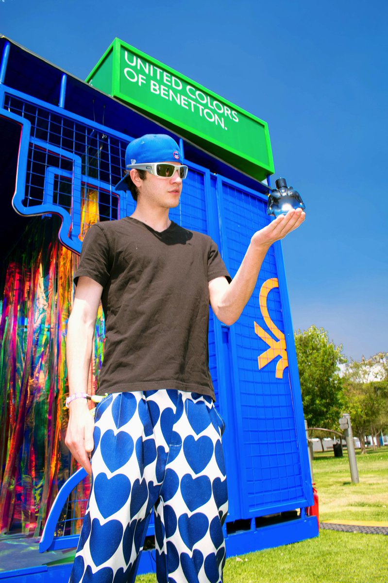 CROM_MAGAZINE's tweet image. We Are Tribe de Benetton x CROM
@benetton 

#BENETTONPERFUMES #WEARETRIBE #JOINTHETRIBE #WEARETRIBEINTENSE 
crommagazine.com/we-are-tribe-d…