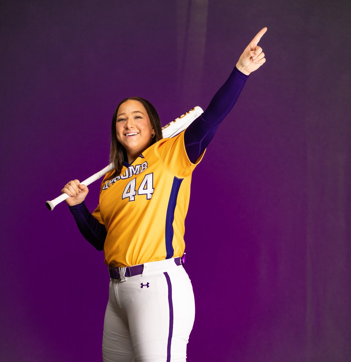 💣 𝑩𝑰𝑺𝑶𝑵 𝑩𝑶𝑴𝑩 💣

B3 | <a href="/ToriWomack44/">Tori Womack</a> SMASHES the 1-2 pitch over the fence in left field for a GRAND SLAM‼️

LIP 11, Tennessee Tech 0  

#IntoTheStorm ⛈️| #HornsUp 🤘