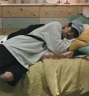 cantcooking's tweet photo. When a supposed 20min nap turns into a 8h nap😭😭😭
#BuildJakapan #builduremotion #Buildurluve #Beyourluve https://t.co/z1qSBGjNZ4