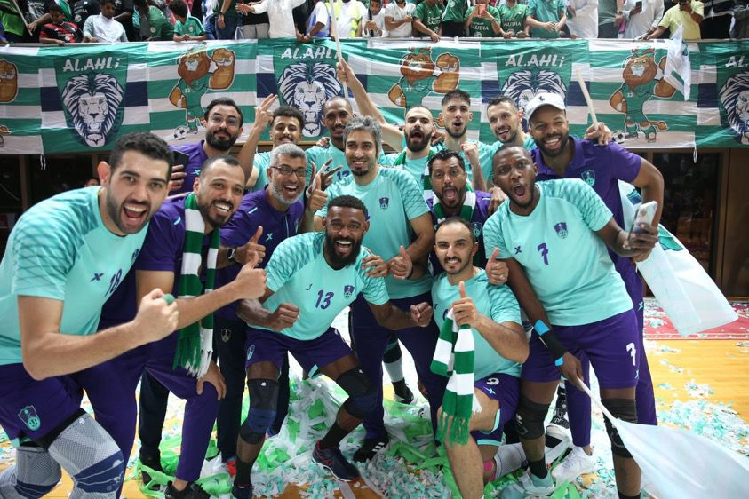 #الأهلي بطلاً للدوري الممتاز للكرة الطائرة بفوزه على #النصر بثلاثة أشواط مقابل شوط واحد.
 #واس_رياضي