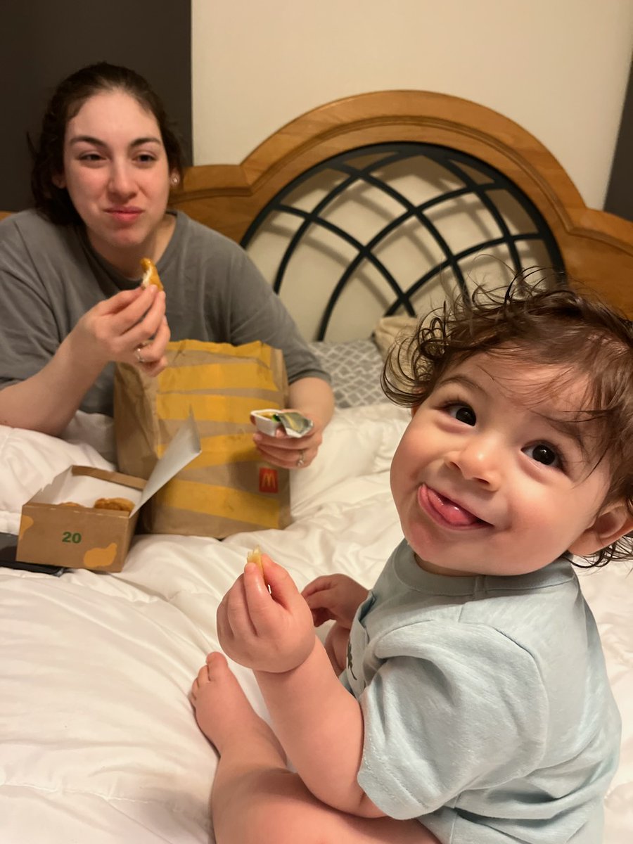 czamezquita's tweet photo. Late night snackies the other night courtesy of Tia Bina 🍟 
I hope these moments never end with this precious boy ❤ https://t.co/3OMu1rTV5D