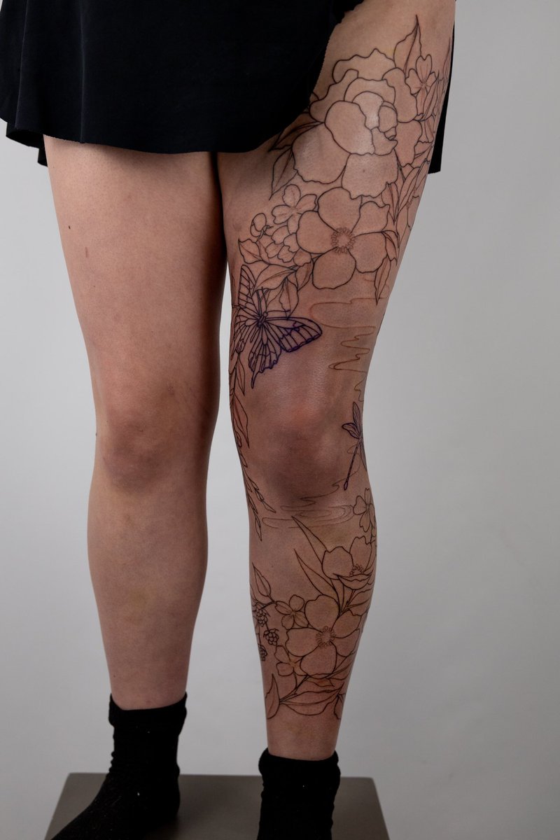 emotionalfaders's tweet photo. first of 2 sessions (line work only pictured here). Dude I’ve been wanting a tattoo like this for 4 years, have waited 2.5 to get on my artist’s books, was then approved 8 months ago, and get shading done in 3 weeks. I’m so fuckin happy🥹🥹🥹🥹 https://t.co/JLxiW9qrcc