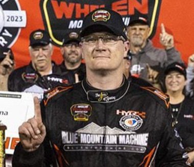 RoCModSeries's tweet image. 🚨 BREAKING NEWS 🚨 Ronnie Silk of Norwalk, CT will be filling in for @PatrickEmerling aboard the @AdvantageTrucks Joe Stearns owned, Billy Putney prepared #14 on April 22 in the 72nd Annual @Lucas_Oil #RaceofChampioms 250 @SpeedwayLES #ModifiedsMainly @PID_Casino RoC Weekend