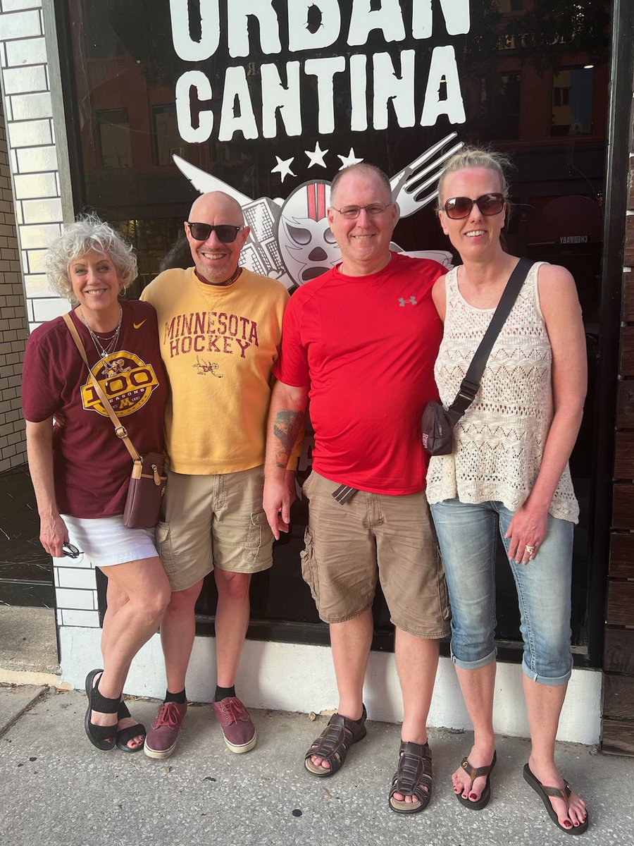 KimmerGHansen's tweet photo. Day one in Tampa for #FrozenFour @GopherHockey #2for6 stumbled across @urbancantina super delish Mexican food. And an early night since it was such an early morning! https://t.co/LQl7bQBQrh