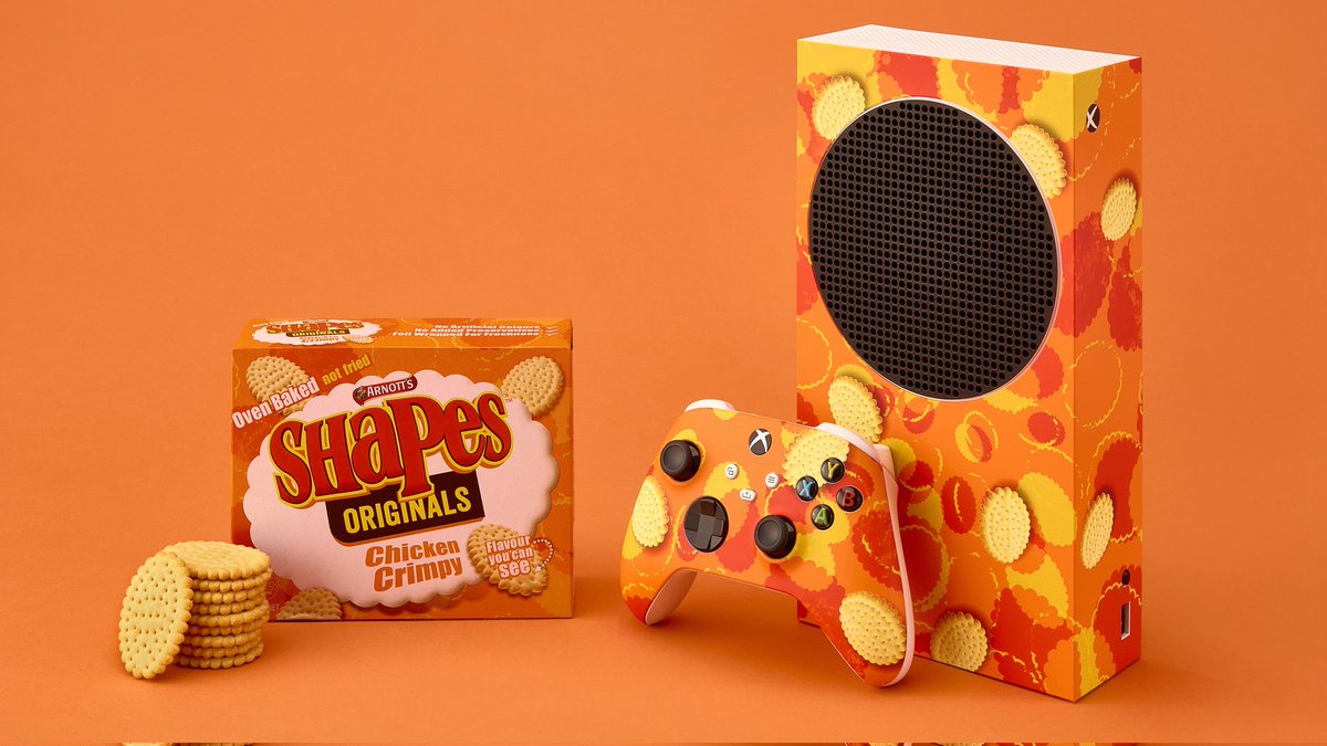 m3lzii6's tweet photo. Okay, now this is AWESOME.

Want a chance to win the satisfying limited edition Chicken Crimpy Xbox Series S? 

Enter the giveaway on the Shapes (@arnottsshapesau) Instagram page Or buy any pack of Shapes from Woolworths. 

I'm getting 20 boxes. ☺️😋

@XboxANZ #arnottsshapes https://t.co/fgMlb9RiO6