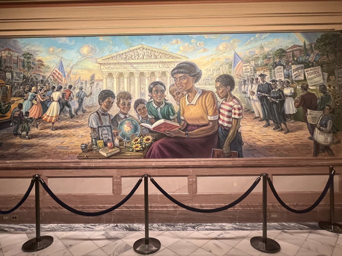 bsunkcaw's tweet photo. Had a great time today visiting
Kansas State Capitol where the historic Civil Rights case of Brown v. Board came
into origin. https://t.co/R2SoKVCitE