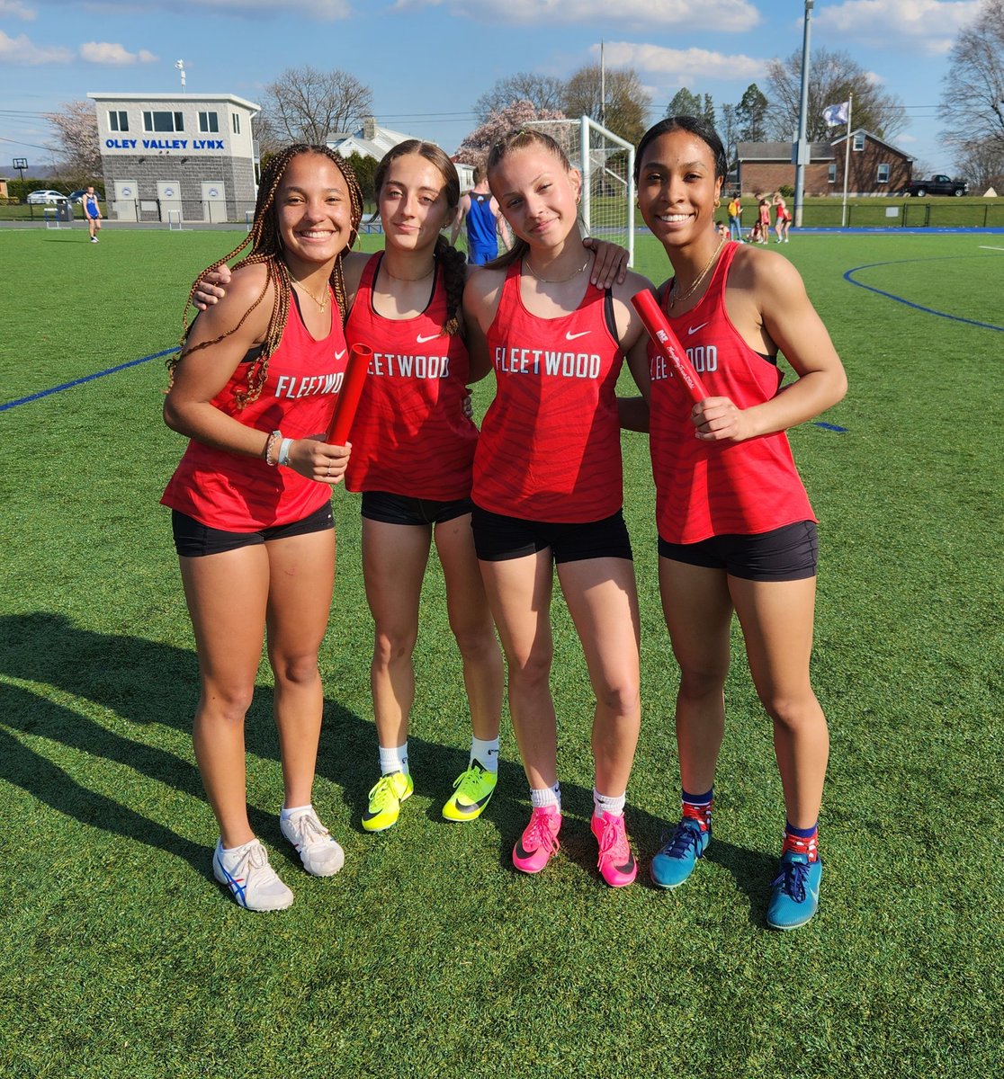 First meet, NEW SCHOOL 4X100 RECORD!  

Ava Sallee
Gigi Gonzalez
Jadelyn Eichert
Chanel Hercules