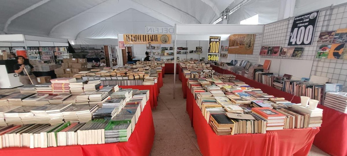 ElBarcodePapel's tweet photo. ¡Todo listo para recibirl@s mañana como se merecen! L@s esperamos a partir de las 10:30 am y hasta las 8PM con #megapromos STAND 1 Carpa A
- 1libro × $20 / 3 × $50
- 1 libro × $50 / 5 × $200
' 1 libro × $100 / 5 × $400
#Literatura #CienciasSociales #Arte #Diseño #Filosofía https://t.co/owPBZXwUi0