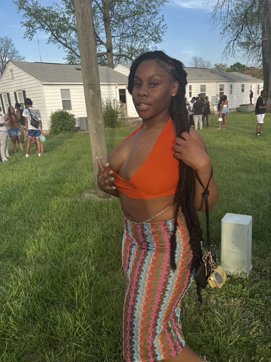 AmijahnoJanee's tweet photo. Little Aggie Fest action ☀️💛 #aggiefest #aggiefest23 #ncat https://t.co/7XTtC16Vsx