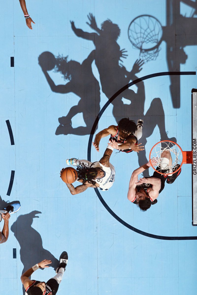 notbasedrav's tweet photo. @WorldWideWob This camera angle makes the coldest photos https://t.co/Ca5bPp7mgD