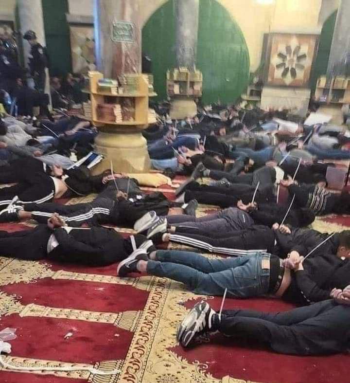 Siyonistler her Ramazan'da aynı. Oradaki kardeslerimizin Allah yardımcısı olsun. #MescidiAksa