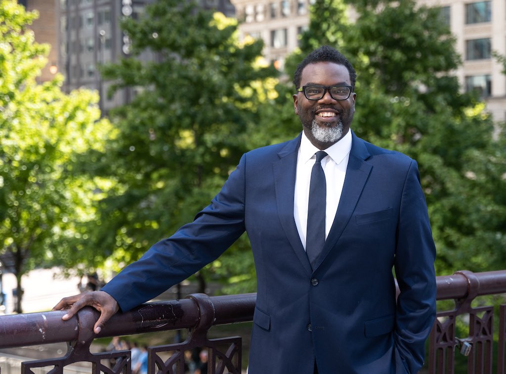 DisavowTrump20's tweet photo. BREAKING: Democrat Brandon Johnson has won the Chicago Mayor’s race, defeating anti-public education opponent Paul Vallas.
RETWEET to congratulate Mayor-elect Johnson on his historic victory! https://t.co/SfgCGGdKDm