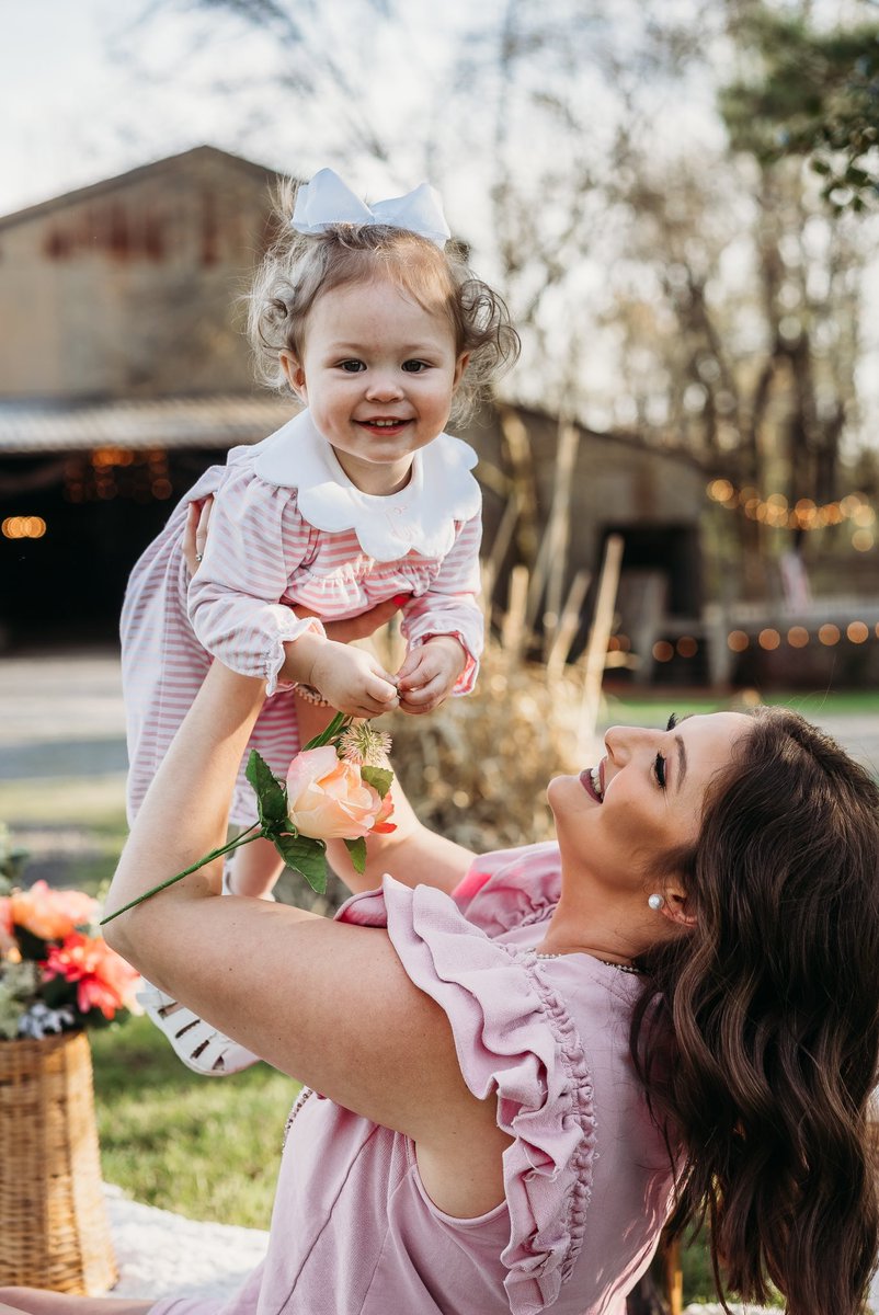 Chels_Pope_'s tweet photo. I enjoy being your mama ❣️ https://t.co/r1196YNeIC