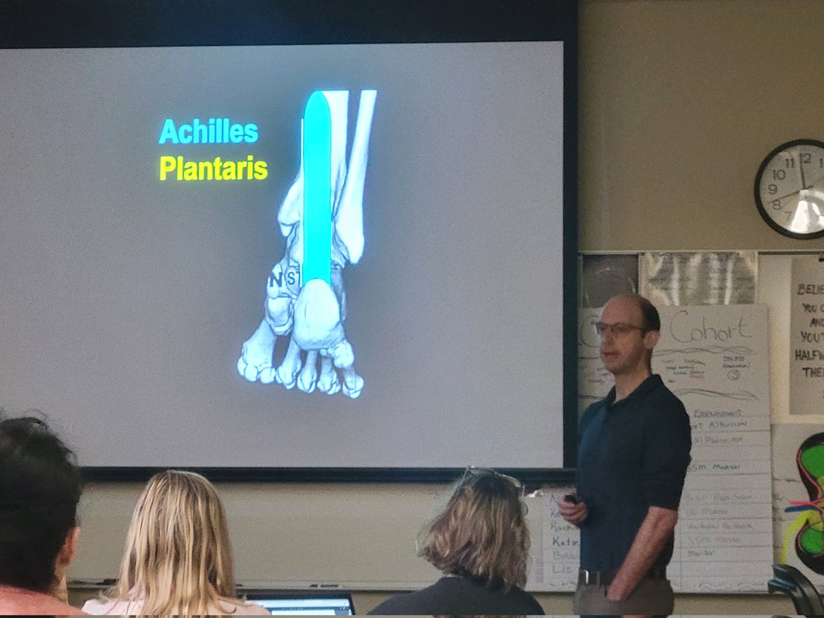 UW_MSKrad's tweet photo. Fellowship director @drewrossmd and our US lead #Christina had a great day teaching MSK ultrasound at Blackhawk Tech! 🎉🩻☢️⚕️🥳
#MSKUltrasound #MSKIntervention @UWiscRadiology @UWHealth @blackhawk_tech https://t.co/AhJpiCv5ZA