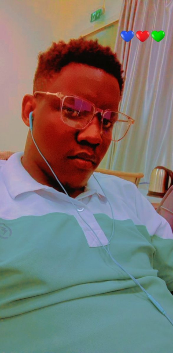 Sirakramfaris's tweet photo. Look for money bro.💵💷💶
Girls don't post broke guys on there status. 👀👀
Have u ever seen me on any one's status!!!? 👁️🤔🤔 https://t.co/SgsC8UAyG8