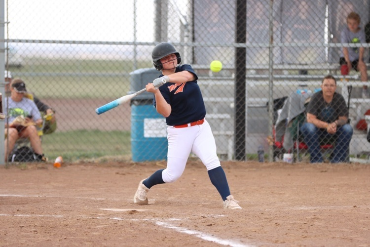 DoniphanW's tweet photo. HS JV Softball vs Jackson Heights (4/4/23)

Game 1: (L) 8-9
Game 2: (W) 8-2 

#MustangPride https://t.co/mKoigKjyTS
