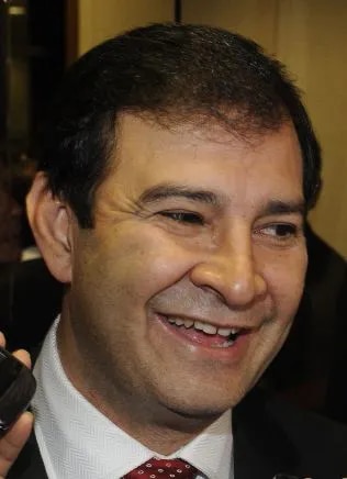 HonorablesPy's tweet photo. La @ANRParaguay necesita la llanura. Está atiborrada de criminales, corruptos, sinvergüenzas. Y no solo hablo de sus referentes, sino de sus propios afiliados...imaginen colocar en el puesto N°1 de la lista de senadores a Trato Apu'a Ovelar, logró 152.593 votos en las internas!🧵 https://t.co/QKZJp4HYua