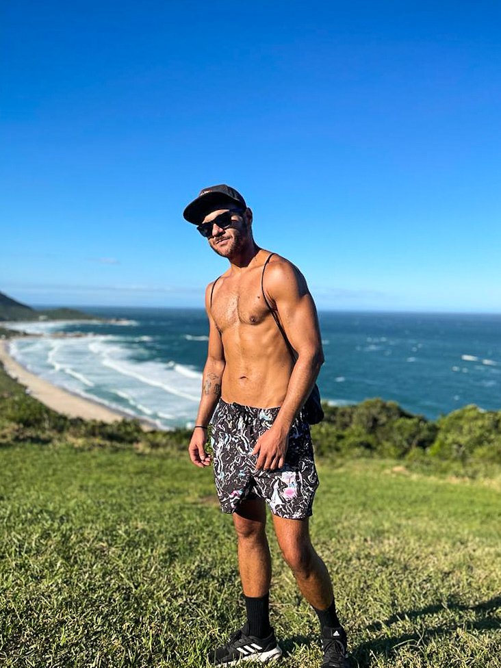 leo_pimentel's tweet photo. Dia de trilha ☀️🙌 #trilha https://t.co/kA8Rsrbf63