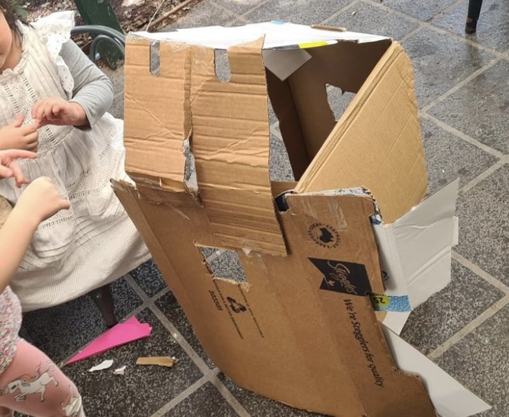 MissTNgo's tweet photo. Always looking for ways to use sustainable resources. Yesterday we made a rocket ship and had a great conversation about space and gravity ! #acuedu_p https://t.co/iQO2dmdTZk