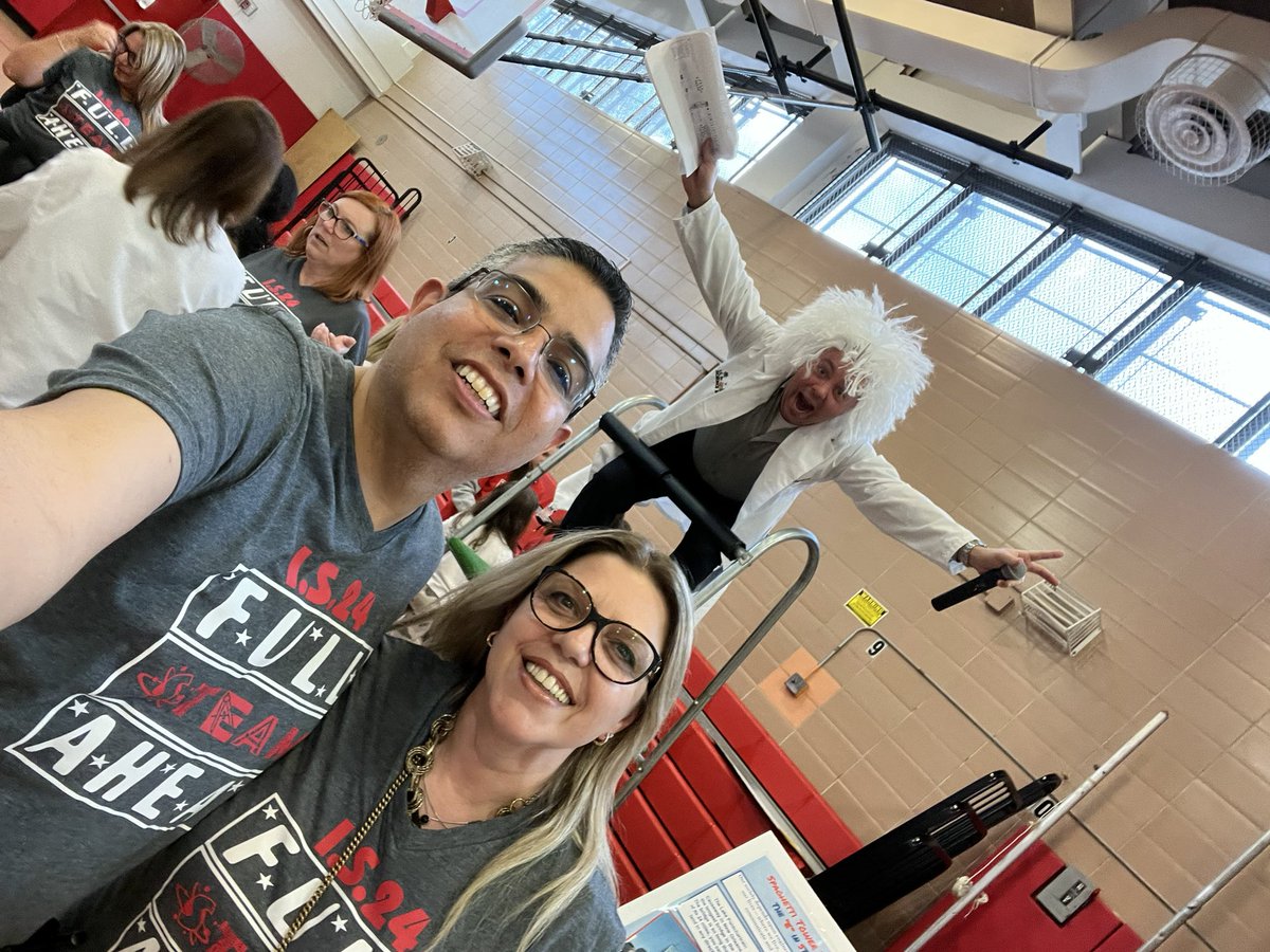 TUlaj (@t_ulaj) on Twitter photo Can you guess who’s the scientist behind us? <a href="/PLETHORA00/">Lenny Santamaria</a> <a href="/DericBorrero/">Deric Borrero</a> <a href="/CSD31SI/">CSD31StatenIsland</a> <a href="/DrMarionWilson/">Dr. Marion Wilson</a> <a href="/christineloug14/">Christine Loughlin</a> <a href="/rckdomingo/">Rck</a> Can you guess who’s the scientist behind us? <a href="/PLETHORA00/">Lenny Santamaria</a> <a href="/DericBorrero/">Deric Borrero</a> <a href="/CSD31SI/">CSD31StatenIsland</a> <a href="/DrMarionWilson/">Dr. Marion Wilson</a> <a href="/christineloug14/">Christine Loughlin</a> <a href="/rckdomingo/">Rck</a>