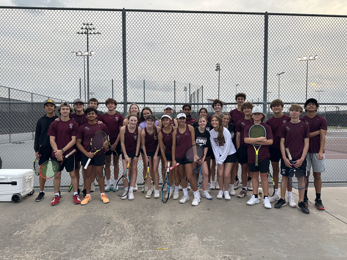 grhs_tennis tweet picture