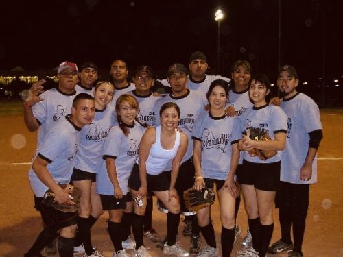 traceyhabla's tweet image. Happy Founding Week! Dulces Recuerdos with my #KDChi sisters. Chicos Bailbonds softball with #ODPHI, Latin Dolls Championship team, buddy readers in my classrooms &amp;amp; formals. #kdchiturns36