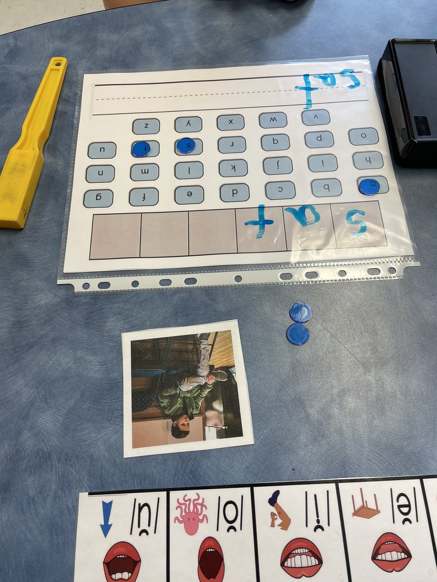 Today in one small group we worked on CVC words and segmenting the phonemes in them. Then we wrote them down and practiced our letter formation. <a href="/wrdsb/">Waterloo Region DSB</a> <a href="/lkwwrdsb/">lkwwrdsb</a>