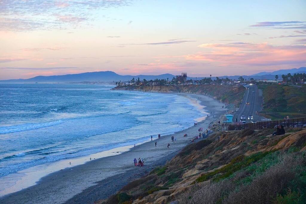 CarlsbadShops's tweet photo. Long spring evenings are here ☀️🌅🌸

📍 #carlsbadca
📷 @carlsbadistan https://t.co/mjychfdZtT https://t.co/62d34tLN3a