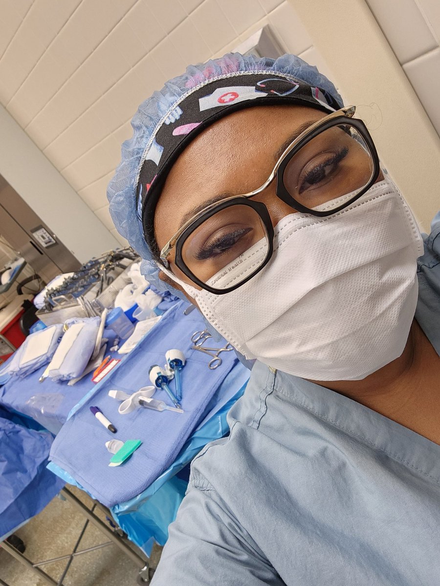 lina24428100's tweet photo. I Hate when they put me on a random night shift. #offservice https://t.co/bcuyq07zAJ