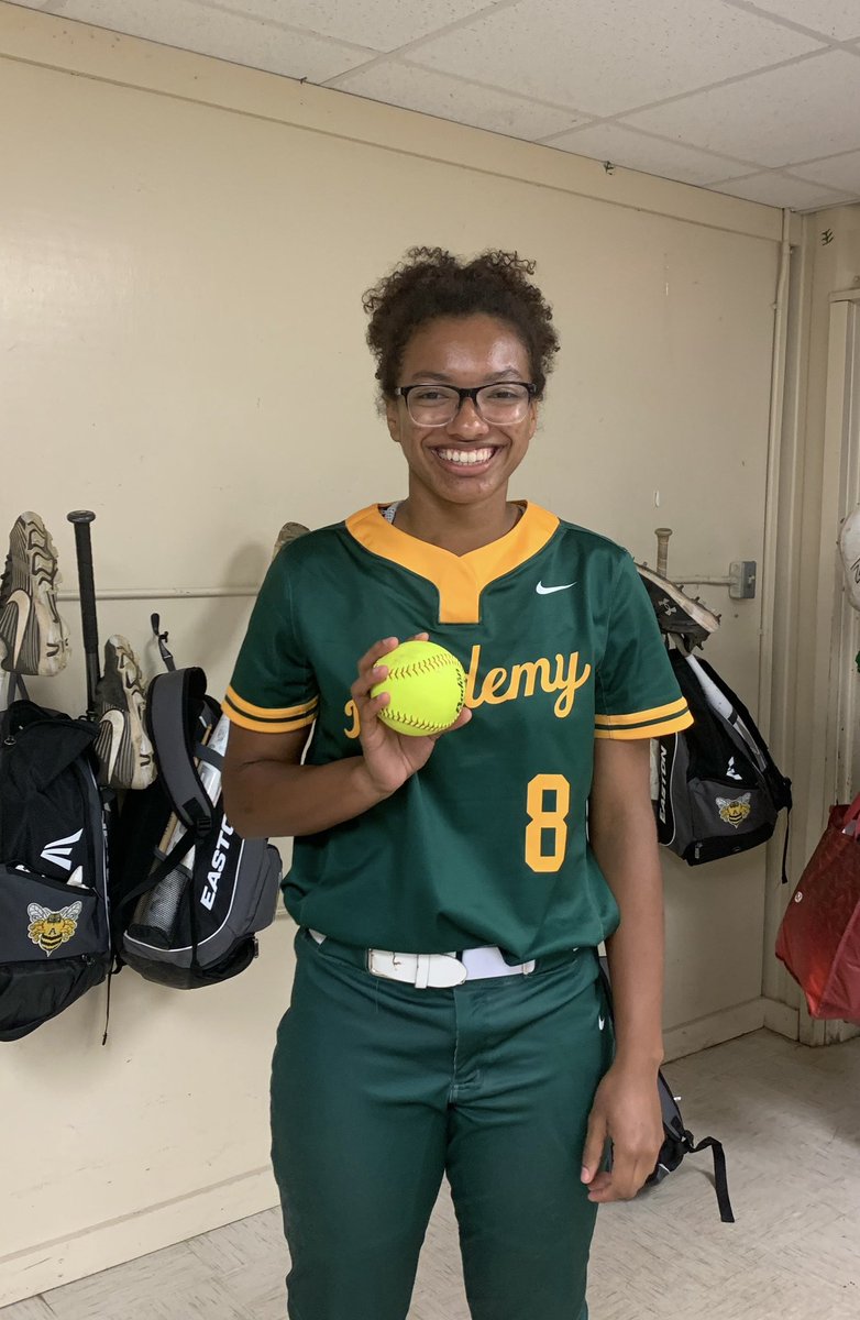 Yasmine Traore tweet media