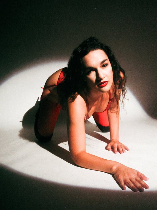 🕳  📸 Natasha Austrich https://t.co/IouRoGpL2h