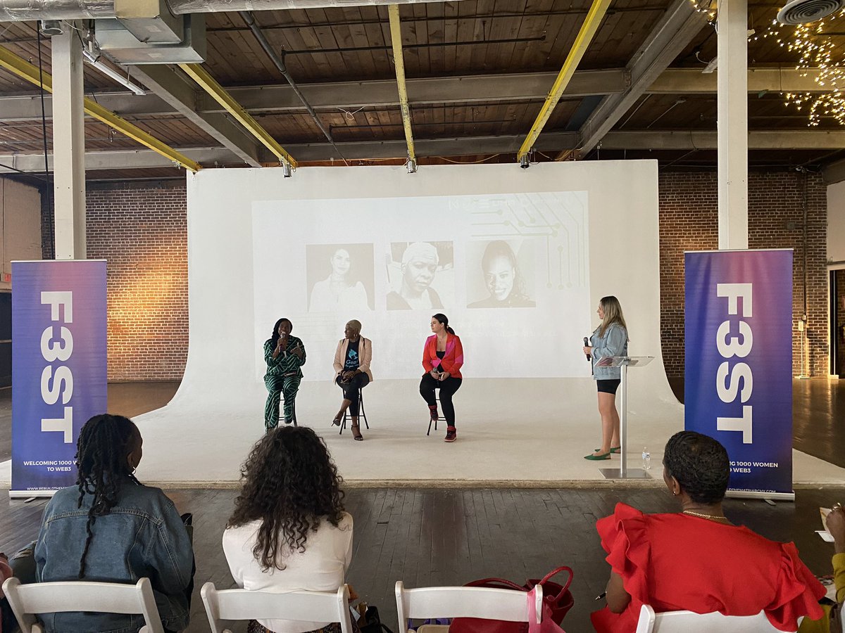 DrTammyFrancis's tweet photo. Day 1️⃣ of F3ST 2023
Keynote speakers, panels, workshops…. A day full of content and conversations.
A glimpse of Day 1!😁
@c4cglobal1 was in the building. So many loved our new tee; “I am non-fungible” design.
#DrTammyFrancis #F3ST #f3stival #disruptordao #F3ST2023 https://t.co/zFxwivYmoI