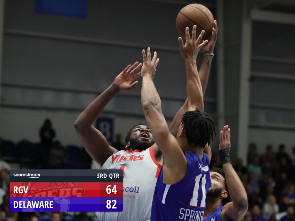 monsterphotoiso's tweet image. TIMEOUT: VIPERS
G-League: The Delaware Blue Coats lead the Rio Grande Valley Vipers 82 to 64 in the 3rd quarter
scorestream.com/game/delaware-…
#ScoreStream