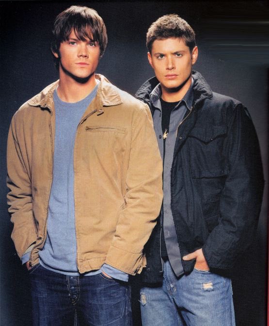 ring0fsalt's tweet photo. I think I’ve found the most tame early season promo photo ever https://t.co/q9Vtzw8Syh