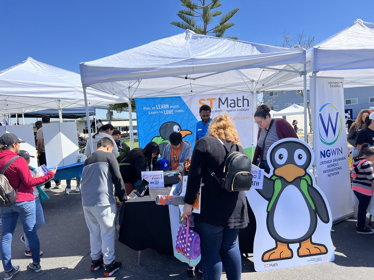 EmilyYoungEDU's tweet photo. Enjoyed a Sunny Saturday Morning in @hawthorneCAL at the Hawthorne School District STEAM Expo! 
🐧JiJi Loved Playing Math Games with all the STEAM Expo Problem-Solvers! https://t.co/dWvufOp6Ce