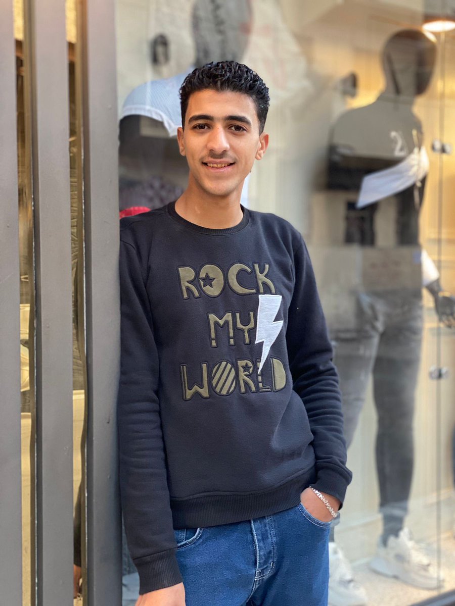 من ترك أمرهُ لله، أعطاه الله فوق ما يتمناه..✨🖤