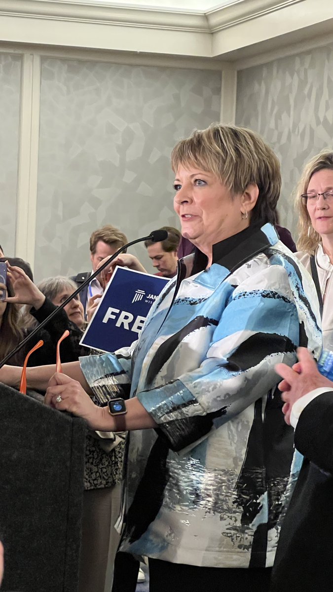 MarkPocan's tweet image. Thank you, Wisconsin! ⁦@janetforjustice⁩